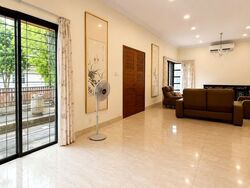 Grove Avenue (D10), Semi-Detached #595753081